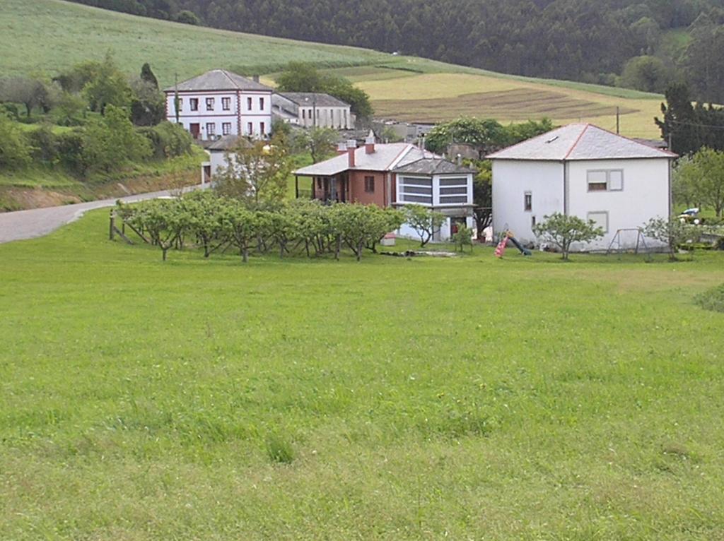 La Searila Pension Seares Buitenkant foto
